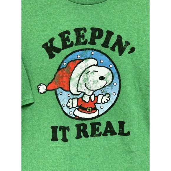 Snoopy Keepin It Real Christmas T Shirt Snow Globe Santa Hat Peanuts Green 2XL - Picture 2 of 6